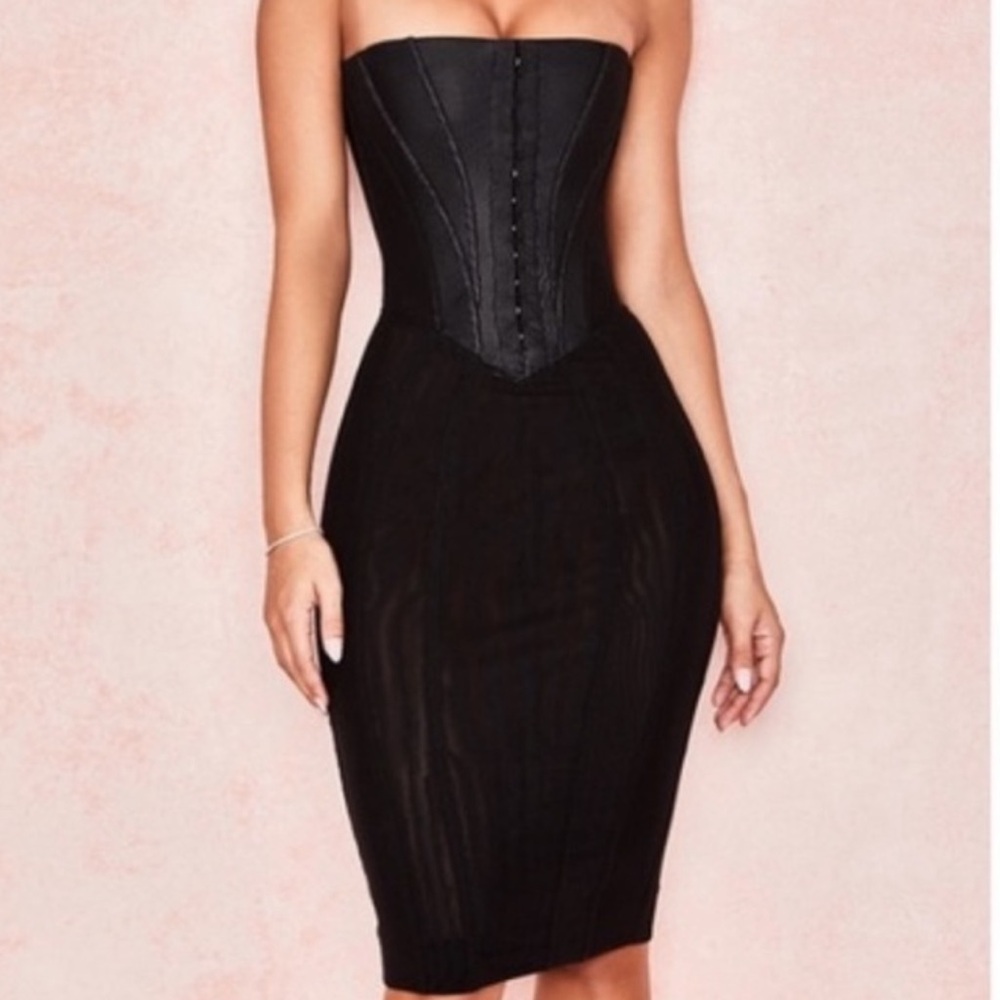 HOUSE OF CB JALEESA BLACK MESH STRAPLESS
CORSET MIDI DRESS SIZE S